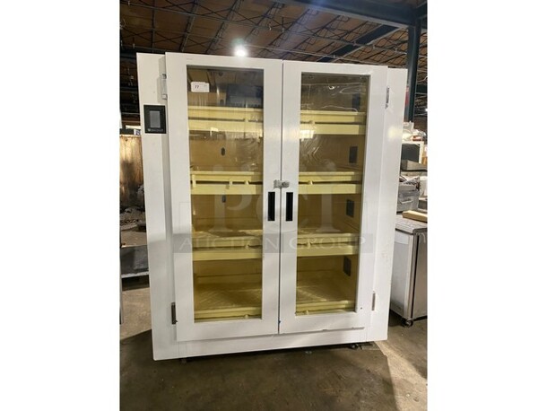 Amazing! COMMERCIAL URBAN CULTIVATOR Model Commercial 001! Serial VLL-1704-103P3 120 Vac/60Hz! - Image 1 of 9