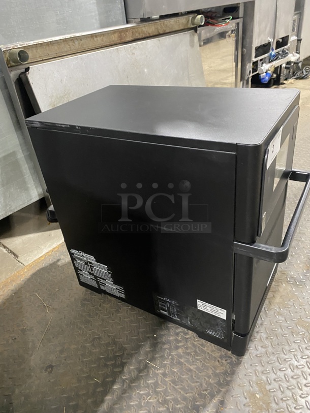 Nice! LATE MODEL 2022! MERRYCHEF  Countertop Rapid Cook Turbo Oven! Electric Powered! Model: Eikone2S SN:2206213093210! 208/240V 1 Phase!  - Image 2 of 8