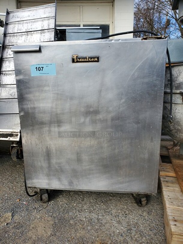 Traulsen Countertop Refrigerator. - Image 2 of 3