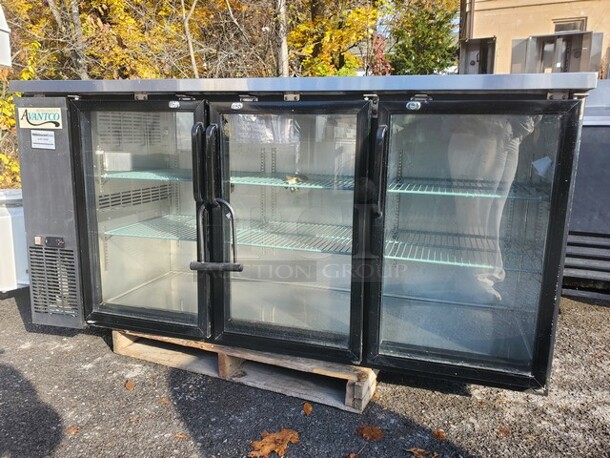 AVANTCO 3 Glass Door Beer Cooler 115Volts 73X25X34 - Image 3 of 8
