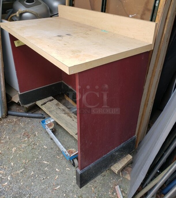 Wooden Counter! - Image 2 of 3