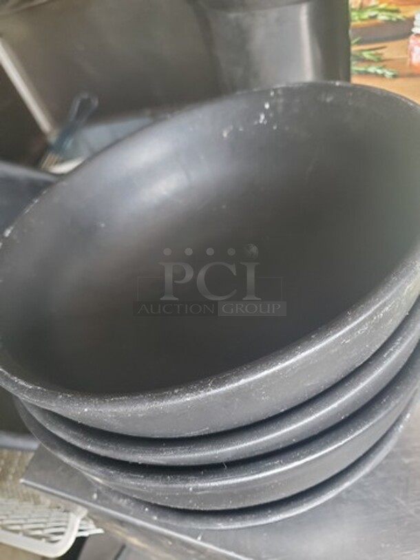 ALL ONE MONEY Lot of 8 Tuxton 9" Black Bowls  - Image 3 of 3
