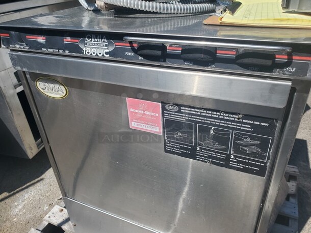 CMA 180UC Dishwasher Machine, Racks included! - Image 2 of 8