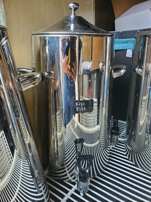 Stainless steel Beverage Dispenser - Image 3 of 3