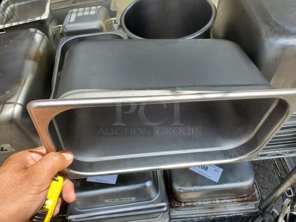Lot of 9 Stainless Steel Food Pans *without lids* - Image 2 of 3