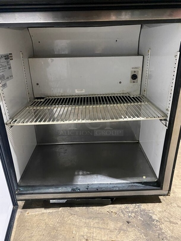 True Commercial Single Door Refrigerated Lowboy/Worktop Cooler! With Poly Coated Rack! All Stainless Steel! Model: TUC27 SN: 14441564! 115V 1Phase! - Image 5 of 9