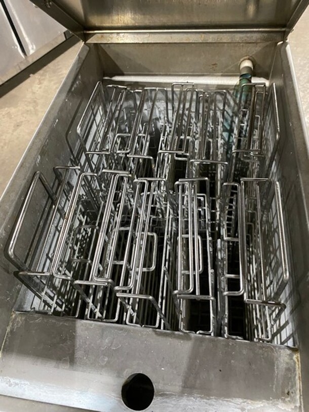 Imperial Commercial Natural Gas Powered Commercial Pasta Cooker/Rethermalizer! With Backsplash! All Stainless Steel! Working When Removed! Model: IRT14GBM SN: 04256821! - Image 5 of 9