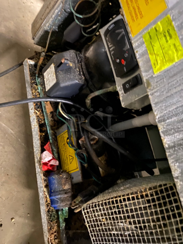 Fagor Commercial Single Door Lowboy/ Worktop Cooler! With Poly Coated Racks! All Stainless Steel! On Casters! NOT TESTED! Model: FUF27 SN: 11100301M 115V 60HZ 1 Phase - Image 7 of 7