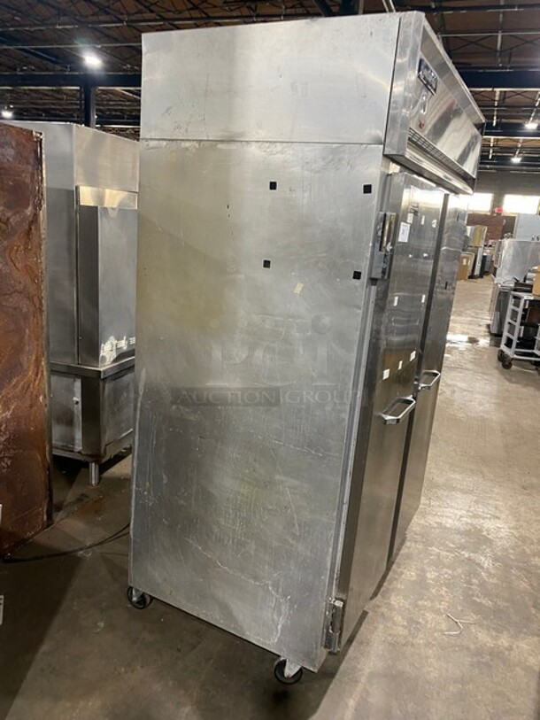 Continental Commercial 2 Door Reach In Cooler! Solid Stainless Steel! On Casters! MODEL 2R SN:15499645 115V 1PH - Image 2 of 10