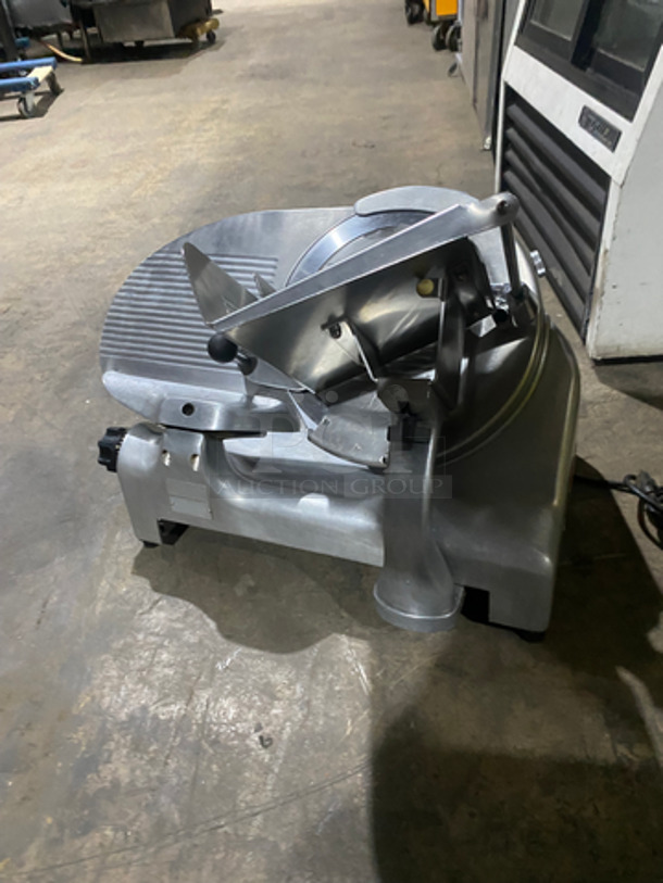 Berkel Commercial Countertop Meat/Deli Slicer! All Stainless Steel! - Image 3 of 8