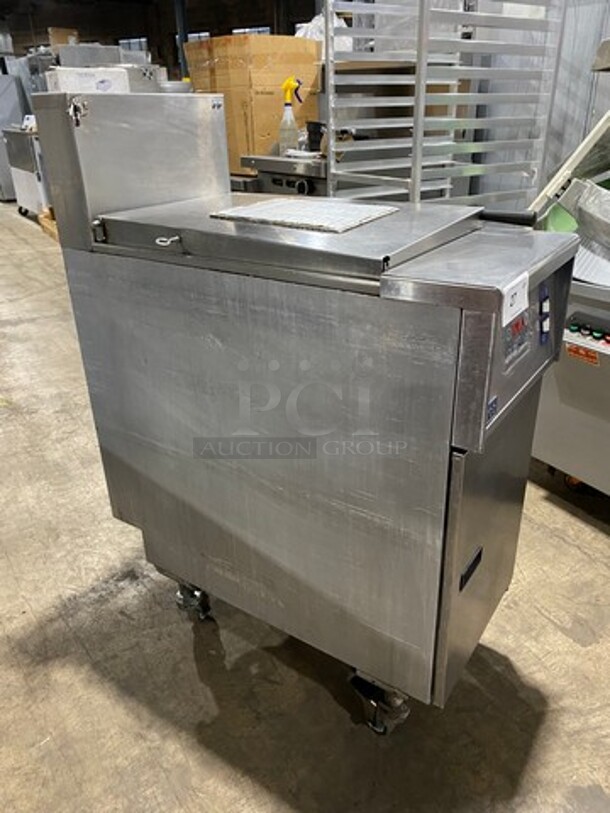 NICE! Pitco Electric Powered Commercial Pasta Cooker/ Rethermalizer! With Backsplash! All Stainless Steel! On Casters! Model: SRTE SN: E16KD086094 208V 60HZ 1 Phase - Image 2 of 9