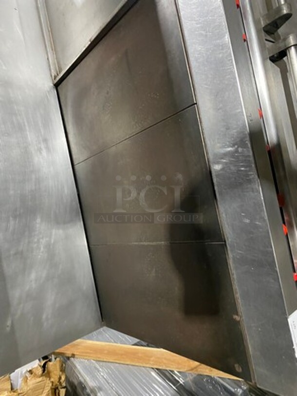 AMAZING! Vulcan Commercial Electric Powered French Top/ Hot Plate With Right Side Flat Griddle! With Raised Back Splash And Salamander Shelf! With 2 Oven Underneath! All Stainless Steel! On Casters! - Image 7 of 11