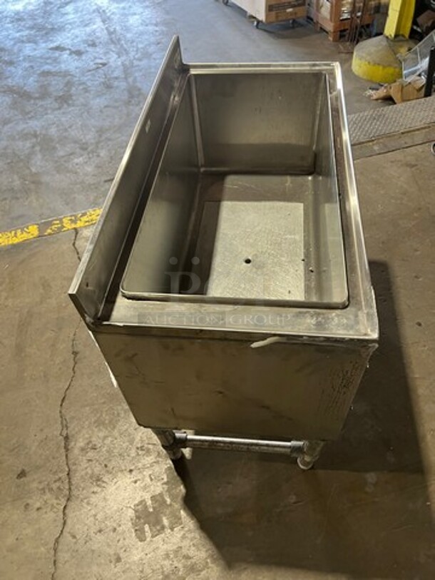 John Boos Commercial Undercounter 10 Circuit Cold Plate/ Ice Bin! With Back Splash! All Stainless Steel! On Legs! Model: EUBIB3618CP - Image 2 of 7