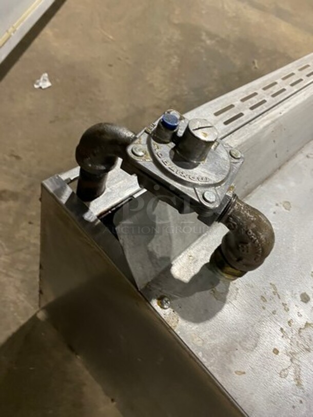 Bakers Pride Gas Powered Cheese Melter! All Stainless Steel! - Image 8 of 8