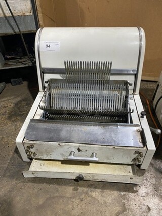 U.S Slicing Machine Commercial Countertop Bread Loaf Slicer! Model: MB7/16 SN: 140510MB337 115V 60HZ 1 Phase