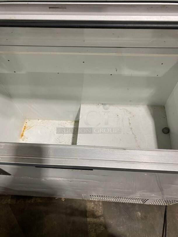 Hussmann Commercial 8 Flavor Ice Cream Dipping Display Merchandiser! Model: DCSG8 SN: 08E01955410 115V 60HZ 1 Phase - Image 7 of 7