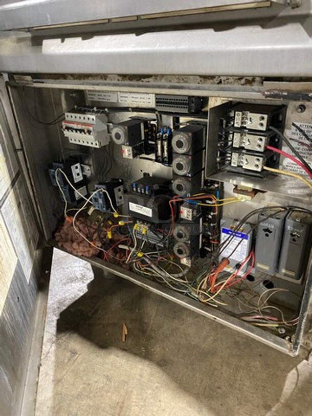 LVO Commercial Pan Dishwasher Machine! All Stainless Steel! On Legs! Model: FL14G SN: 221309012568 480V 60HZ 3 Phase - Image 7 of 8