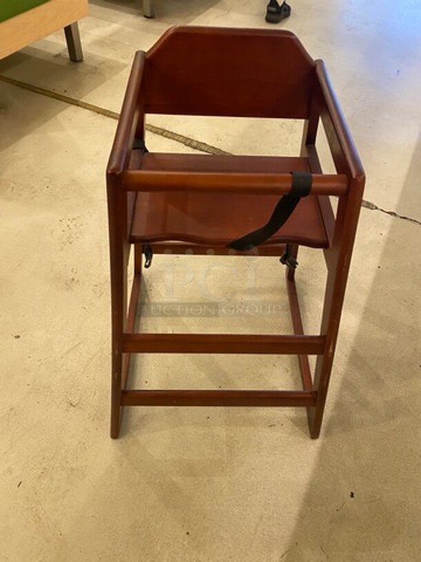 Wooden Highchair! With Child Safety Straps! 2x Your Bid! - Image 2 of 7