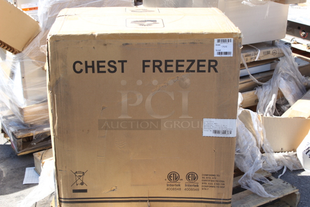BRAND NEW SCRATCH & DENT! Galaxy CF5 Commercial Chest Freezer - 5.2 cu. ft. S/N:Т2277423XBD15523A028 30-1/8x22x33-1/2 - Image 2 of 6