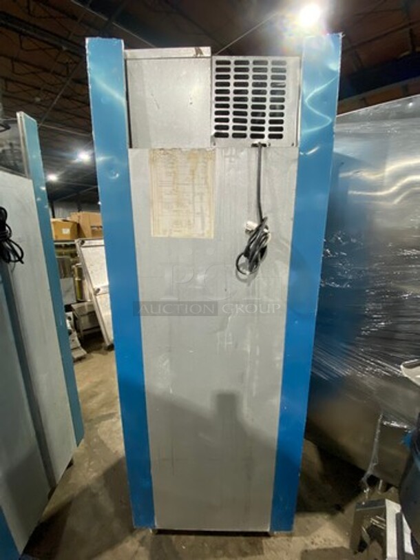 Traulsen Commercial Single Door Reach In Freezer! All Stainless Steel! On Legs! Model: RLT132WUTFHS SN: T176458L11! 115V 60HZ 1 Phase! Working When Removed! 
 - Image 3 of 9