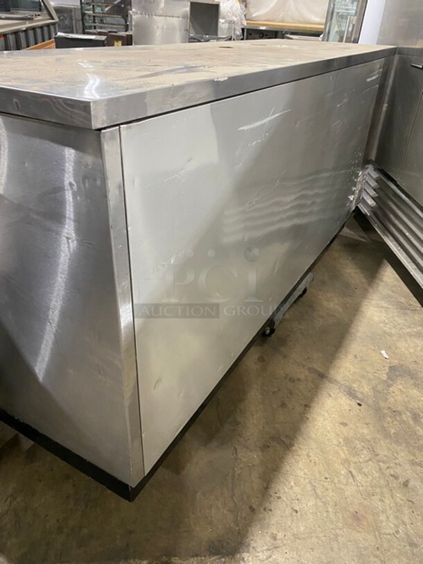 True Commercial 3 Door Back Bar Cooler! With View Through Doors! Poly Coated Racks! Model: TBB4G SN: 1204071 115V 60HZ 1 Phase - Image 4 of 9