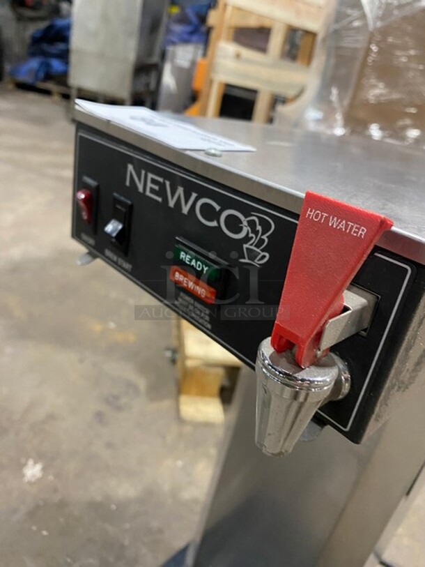 Newco Single Coffee Brewer Machine! With Hot Water Line! Stainless Steel Body! Model: ACED SN: A00185538 120V 60HZ 1 Phase - Image 5 of 8