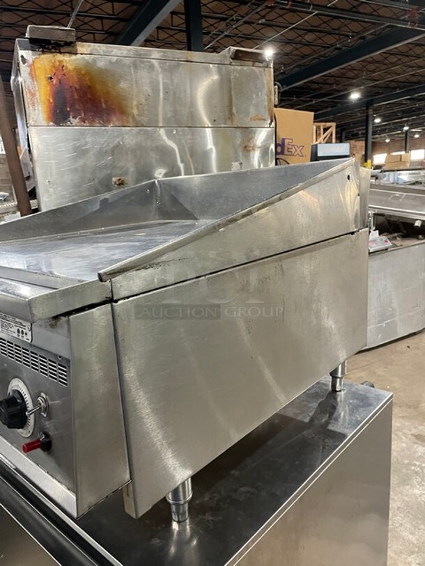 Keating Commercial Natural Gas Powered Countertop Mirror Shine Flat Griddle! All Stainless Steel! On Legs! Model: 24X30 SN: GG47067!  - Image 3 of 9