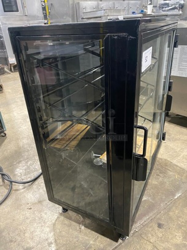 Federal Industries Commercial Countertop Dry Case Merchandiser! With View Through Doors And Sides! With Racks! Model: SB28SS SN: 0702134216532 120V 60HZ 1 Phase - Image 4 of 10