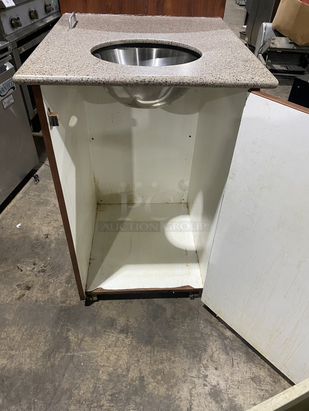 Wooden Style Heavy Duty Garbage Disposal Station! Marble Top! With Trash Bin! - Image 4 of 7