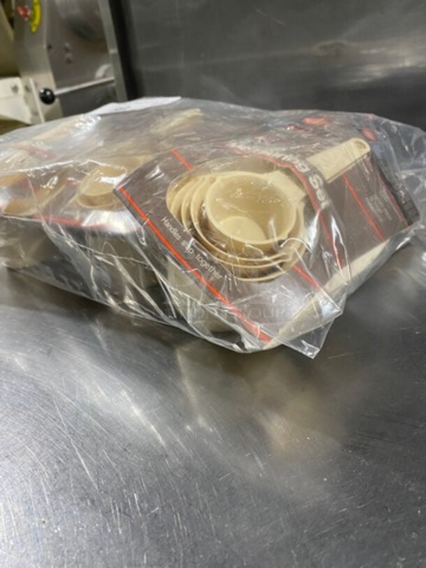 NEW! ALL ONE MONEY! Foley Poly Measuring Cup Set! - Image 2 of 5