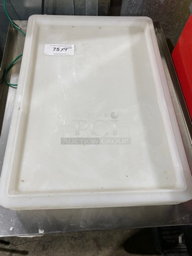White Poly Food Serving Trays! 9x Your Bid! - Image 1 of 5
