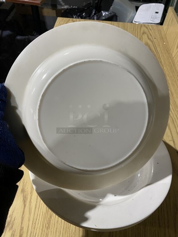 Assorted White Round Chinaware Plates! 10 X Your Bid!  - Image 8 of 10