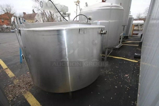 Chester-Jensen Batch Stainless Steel Commercial Floor Style 500 Gallon Jacketed Mix Tank w/ Hinge Lid.  - Image 4 of 11