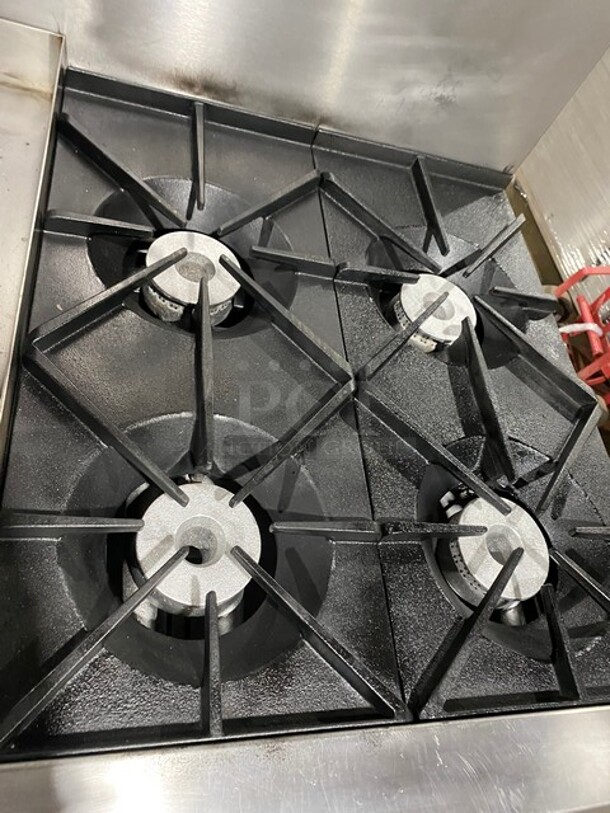 Southbend Heavy Duty Commercial Natural Gas Powered 4 Burner Stove! With Raised Back Splash! With Oven Underneath! All Stainless Steel! On Casters! Model: P32D-BBB SN: 05M09248! - Image 6 of 11