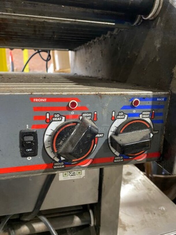 APW Wyott Commercial Countertop Hot Dog Roller Grill! All Stainless Steel! Model: HRS755T SN: 817961990263 208/240V 60HZ 1 Phase - Image 5 of 7
