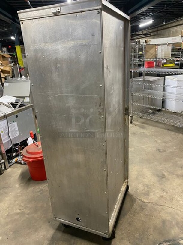 Wear Ever Commercial Warmer/ Proofer Cabinet! Holds Full Size Trays! All Stainless Steel! Model: 5950 - Image 3 of 7