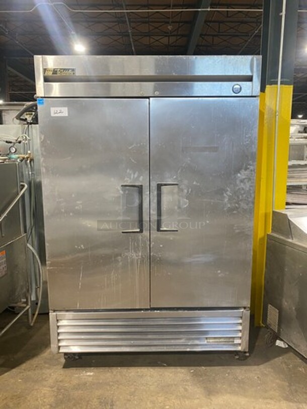 True Commercial 2 Door Reach In Cooler! Poly Coated Racks! All Stainless Steel! On Casters! Model: T49 SN: 8066652 115V 60HZ 1 Phase