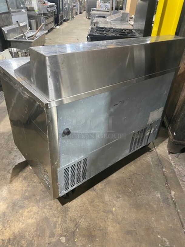 Everest Commercial Refrigerated Sandwich Prep Station! All Stainless Steel! On Casters! MODEL EPBNR2 SN:BPBNR216040050 115V 1PH - Image 3 of 9