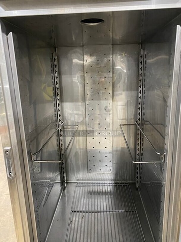 Cres Cor Commercial Heated Holding Cabinet/ Food Warmer! All Stainless Steel! On Casters! Model: H137SUA9C SN: FAIJ1791011514 120V 1 Phase - Image 5 of 8