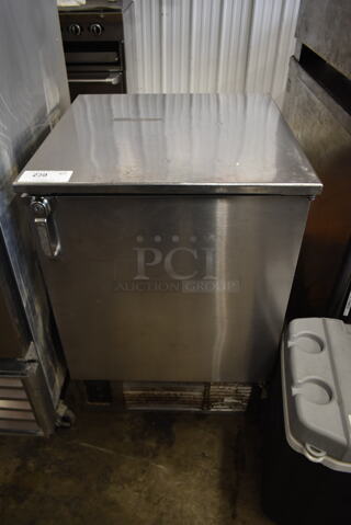 Glastender MFV24-SS(R) Stainless Steel Commercial Single Door Undercounter Mug Chiller. 115 Volts, 1 Phase. Tested and Working!