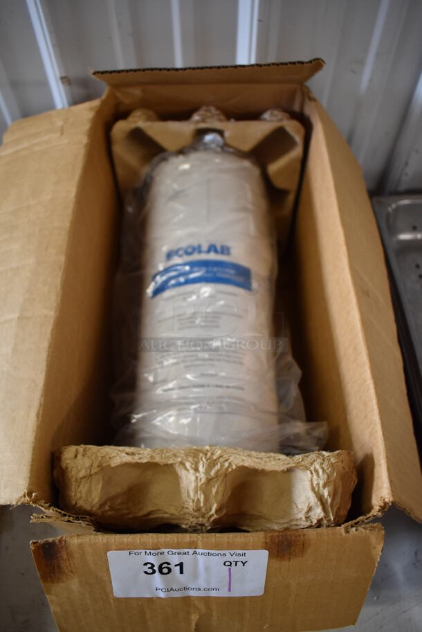 BRAND NEW IN BOX! Ecolab Water Filtration Cartridge. 6.5x6.5x18