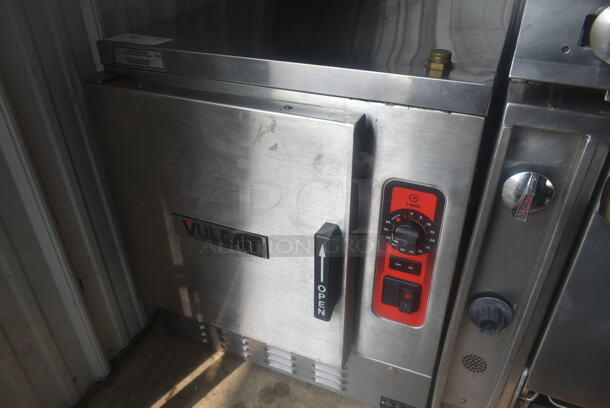 Vulcan Stainless Steel Commercial Countertop Electric Powered Single Deck Steam Cabinet. 208-240 Volts, 3 Phase. - Image 3 of 5