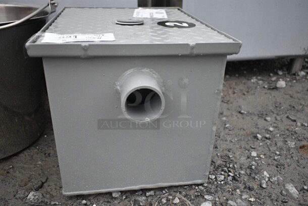 BRAND NEW SCRATCH AND DENT! Zurn Elkay GT2700-07-2NH 14 lb. 7 GPM Grease Trap with 2" No-Hub Connections - Image 4 of 6