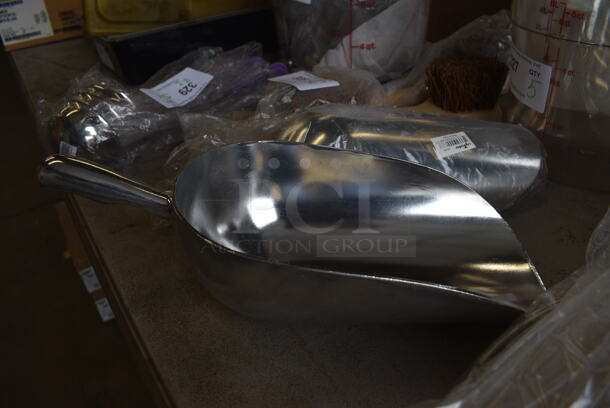 2 BRAND NEW! Update AS-85 Stainless Steel Ice Scoops. 6x4x16. 2 Times Your Bid!