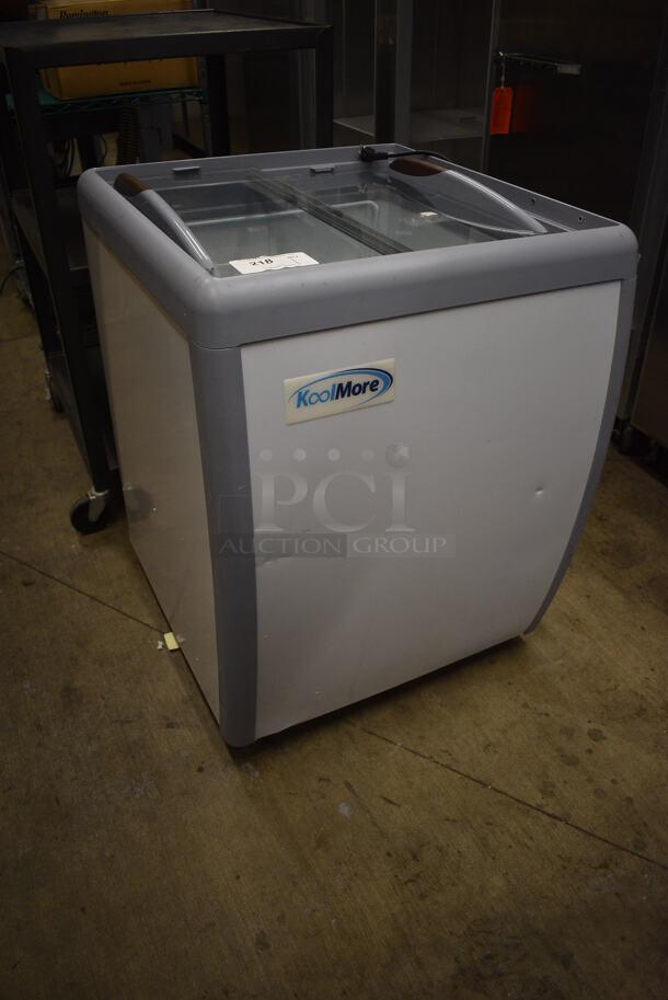 KoolMore KM-ICD-26SD Metal Commercial Chest Freezer Merchandiser on Commercial Casters. 115 Volts, 1 Phase. 26x28x34. Tested and Powers On But Temps at 46 Degrees - Image 4 of 8