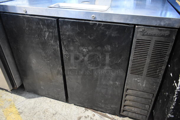 Victory VDD48BB1 Metal Commercial Direct Draw Kegerator. 115 Volts, 1 Phase. Tested and Working! - Image 3 of 8
