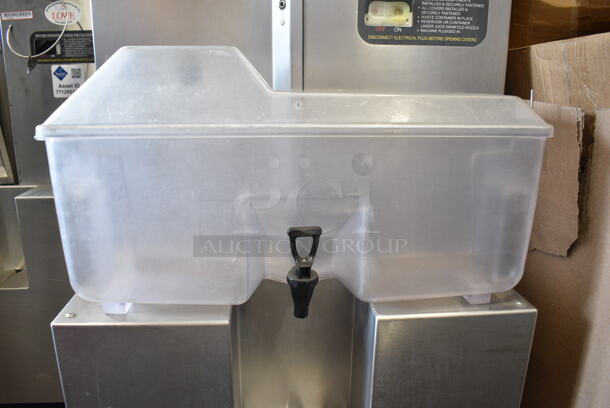 Fresh N Squeeze POS-1 Stainless Steel Commercial Floor Style Automatic Citrus Juicer on Commercial Casters. Missing Pieces. 120 Volts, 1 Phase. Tested and Working!  - Image 3 of 9