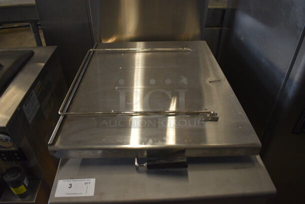 BRAND NEW SCRATCH AND DENT! 2021 Avantco Model 177FBF1824NG Stainless Steel Commercial Floor Style Natural Gas Powered Donut Fryer. 90,000 BTU. 24x42x57 - Image 3 of 6