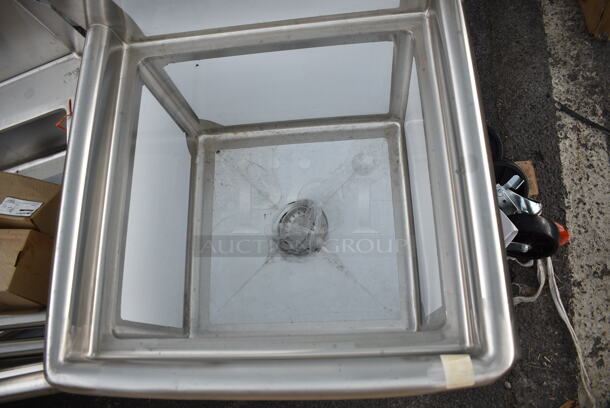 BRAND NEW SCRATCH AND DENT! Steelton 522CS11818N 23 1/2" 18-Gauge Stainless Steel One Compartment Commercial Sink without Drainboard - 18" x 18" x 12" Bowl. No Legs.  - Image 4 of 5