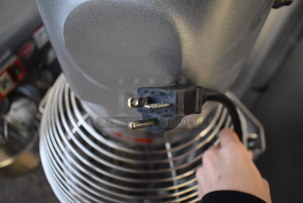 BRAND NEW SCRATCH AND DENT! Galaxy 177GMIX30 Metal Commercial Floor Style 30 Quart Planetary Dough Mixer w/ Stainless Steel Mixing Bowl, Bowl Guard, Dough Hook, Balloon Whisk and Paddle Attachments. 110 Volts, 1 Phase. 20x26x48. Tested and Working! - Image 11 of 11
